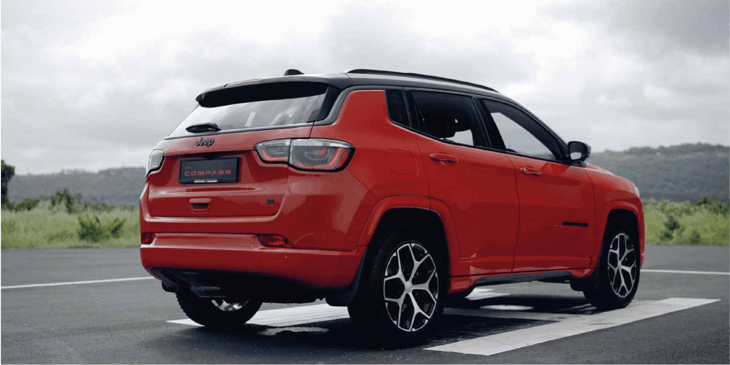 Jeep Compass Showroom in Adgaon Naka Nashik | Moharir Autotrade